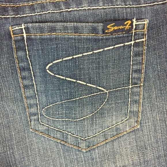 Seven7 Jean Shorts Womens 10 Blue Denim Finished Hem Mid Rise Soft Finished Cuff - Picture 6 of 12